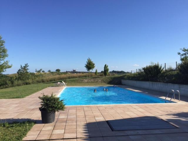 La Famulenta Garden Apartment Grazzano Badoglio Luaran gambar